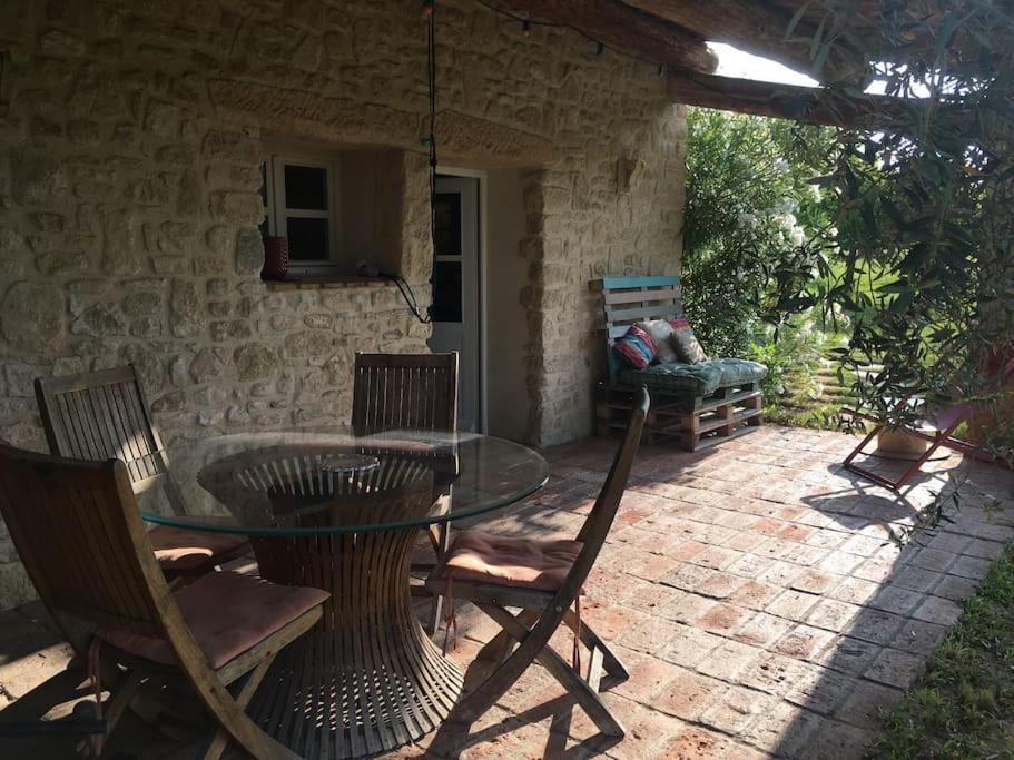 Gite Des Amis Domaine De Mas Caron Caromb Экстерьер фото